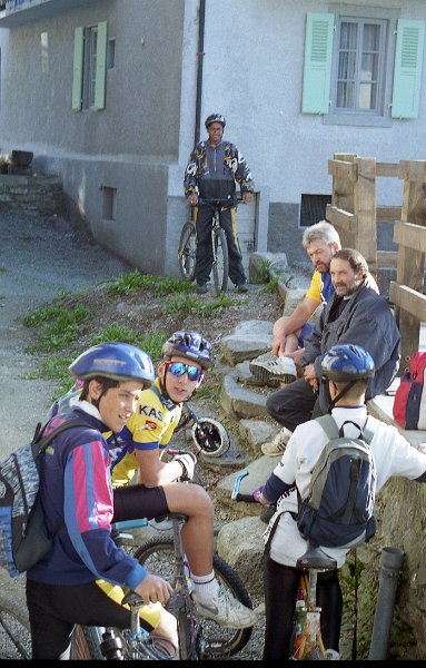 9e1996-039.jpg
