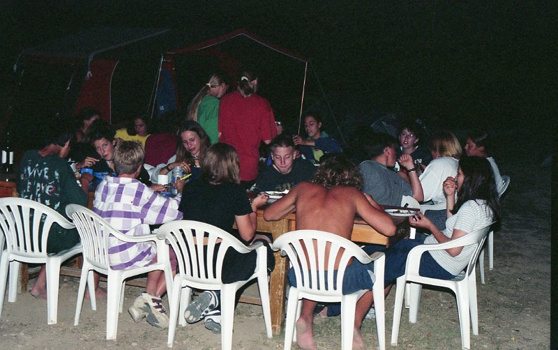 9e1997-040.jpg