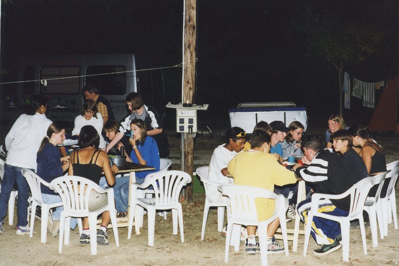 1998-065.jpg