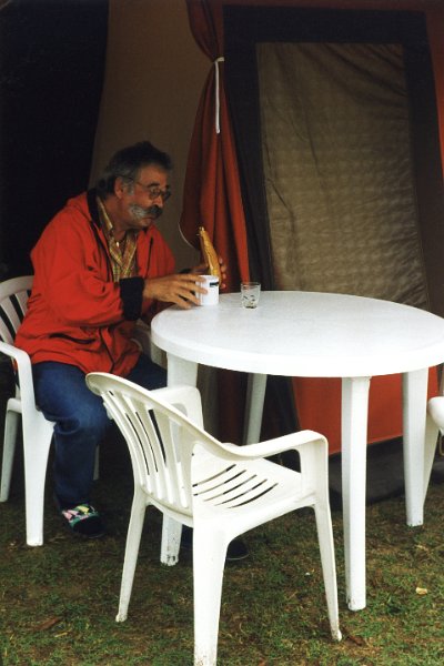 1998-068.jpg