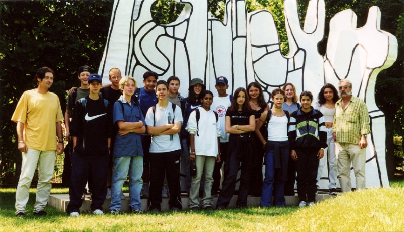 1999-001.jpg