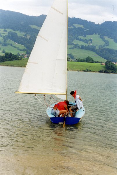 1999-027.jpg
