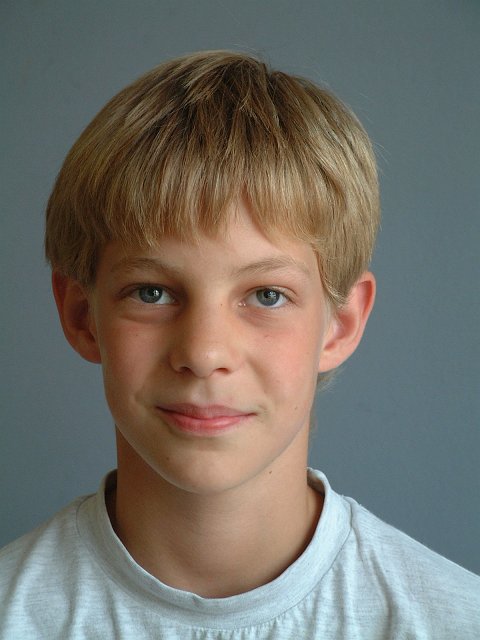Simon.jpg - COPYRIGHT:           ;
