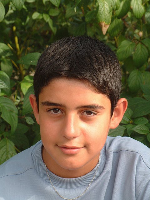 Ali.jpg - COPYRIGHT:           ;$9000: ????$9004: ASCII:2003:08:29 04:46:17$9101: ????$9203: ????$927C: ????$A000: ????$A001: 1*Short:1$A002: 1*Long:1600$A003: 1*Long:1200$A005: 1*Long:936$A20E: 1*Rational:2083.0$A20F: 1*Rational:2083.0$A210: 1*Short:3$A217: 1*Short:2$A300: ????$A301: ????COPYRIGHT:           ;$9000: ????$9004: ASCII:2003:08:29 04:46:17$9101: ????$9203: ????$927C: ????$A000: ????$A001: 1*Short:1$A002: 1*Long:1600$A003: 1*Long:1200$A005: 1*Long:936$A20E: 1*Rational:2083.0$A20F: 1*Rational:2083.0$A210: 1*Short:3$A217: 1*Short:2$A300: ????$A301: ????