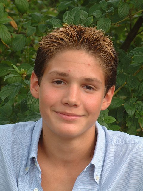 Jean.jpg - COPYRIGHT:           ;$9000: ????$9004: ASCII:2003:08:22 04:44:07$9101: ????$9203: ????$927C: ????$A000: ????$A001: 1*Short:1$A002: 1*Long:1600$A003: 1*Long:1200$A005: 1*Long:936$A20E: 1*Rational:2083.0$A20F: 1*Rational:2083.0$A210: 1*Short:3$A217: 1*Short:2$A300: ????$A301: ????COPYRIGHT:           ;$9000: ????$9004: ASCII:2003:08:22 04:44:07$9101: ????$9203: ????$927C: ????$A000: ????$A001: 1*Short:1$A002: 1*Long:1600$A003: 1*Long:1200$A005: 1*Long:936$A20E: 1*Rational:2083.0$A20F: 1*Rational:2083.0$A210: 1*Short:3$A217: 1*Short:2$A300: ????$A301: ????