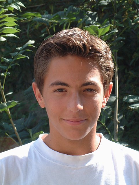 Jerome.jpg - COPYRIGHT:           COPYRIGHT:           ;$9000: ????$9004: ASCII:2003:09:01 23:25:59$9101: ????$9203: ????$927C: ????$A000: ????$A001: 1*Short:1$A002: 1*Long:1600$A003: 1*Long:1200$A005: 1*Long:936$A20E: 1*Rational:2083.0$A20F: 1*Rational:2083.0$A210: 1*Short:3$A217: 1*Short:2$A300: ????$A301: ????