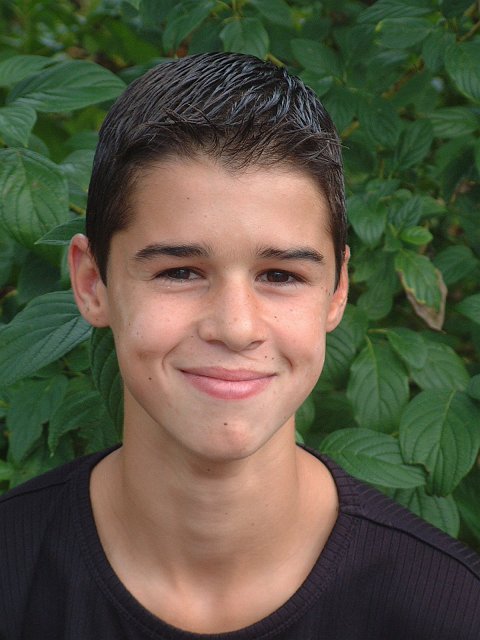 Martin.jpg - COPYRIGHT:           ;$9000: ????$9004: ASCII:2003:08:22 04:44:39$9101: ????$9203: ????$927C: ????$A000: ????$A001: 1*Short:1$A002: 1*Long:1600$A003: 1*Long:1200$A005: 1*Long:936$A20E: 1*Rational:2083.0$A20F: 1*Rational:2083.0$A210: 1*Short:3$A217: 1*Short:2$A300: ????$A301: ????COPYRIGHT:           ;$9000: ????$9004: ASCII:2003:08:22 04:44:39$9101: ????$9203: ????$927C: ????$A000: ????$A001: 1*Short:1$A002: 1*Long:1600$A003: 1*Long:1200$A005: 1*Long:936$A20E: 1*Rational:2083.0$A20F: 1*Rational:2083.0$A210: 1*Short:3$A217: 1*Short:2$A300: ????$A301: ????