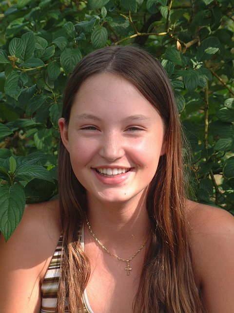 Mauranne.jpg - COPYRIGHT:           ;$9000: ????$9004: ASCII:2003:08:22 04:45:15$9101: ????$9203: ????$927C: ????$A000: ????$A001: 1*Short:1$A002: 1*Long:1600$A003: 1*Long:1200$A005: 1*Long:936$A20E: 1*Rational:2083.0$A20F: 1*Rational:2083.0$A210: 1*Short:3$A217: 1*Short:2$A300: ????$A301: ????COPYRIGHT:           ;$9000: ????$9004: ASCII:2003:08:22 04:45:15$9101: ????$9203: ????$927C: ????$A000: ????$A001: 1*Short:1$A002: 1*Long:1600$A003: 1*Long:1200$A005: 1*Long:936$A20E: 1*Rational:2083.0$A20F: 1*Rational:2083.0$A210: 1*Short:3$A217: 1*Short:2$A300: ????$A301: ????