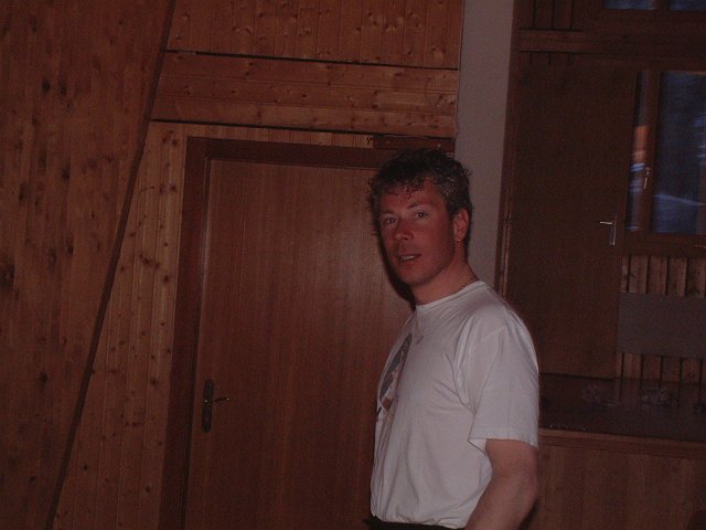 DSCF0077.jpg - COPYRIGHT:           ;$9000: ????$9004: ASCII:2000:04:24 17:22:06$9101: ????$9203: ????$927C: ????$A000: ????$A001: 1*Short:1$A002: 1*Long:1600$A003: 1*Long:1200$A005: 1*Long:936$A20E: 1*Rational:2083.0$A20F: 1*Rational:2083.0$A210: 1*Short:3$A217: 1*Short:2$A300: ????$A301: ????